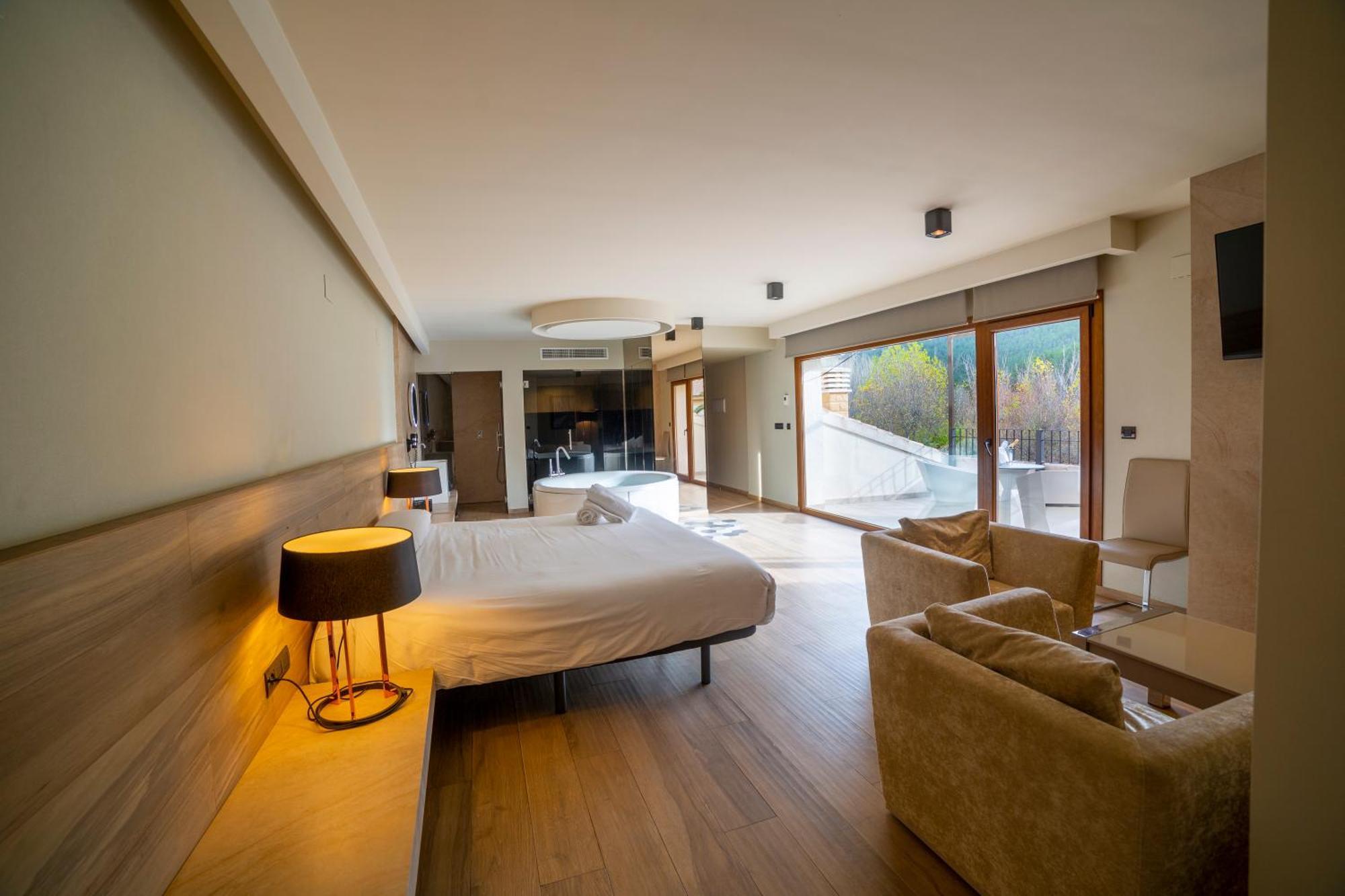 Suites Finca Los Olivos Alcala del Jucar Exterior foto